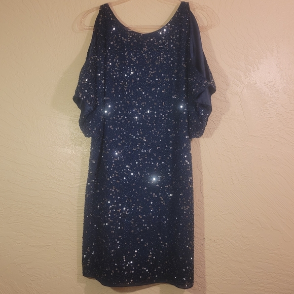 🍾🥂 100% silk cocktail dress. Aiden Mattox. - Picture 2 of 8